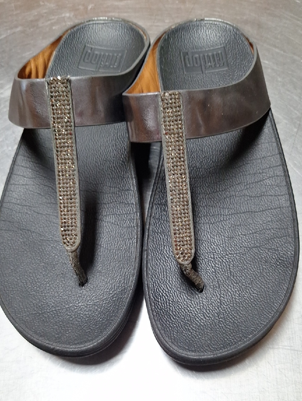 Fitflop Fino Silver Rhinestone T‑Strap Slide Sandals